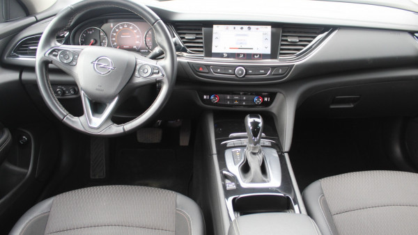 Opel INSIGNIA SPORTS TOURER 2.0 DTH 170HP EAT — снимка 6