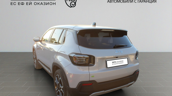 Jeep AVENGER SUMMIT 1.2 e-Hybrid 48V Petrol 100 hp 6-DCT — снимка 4