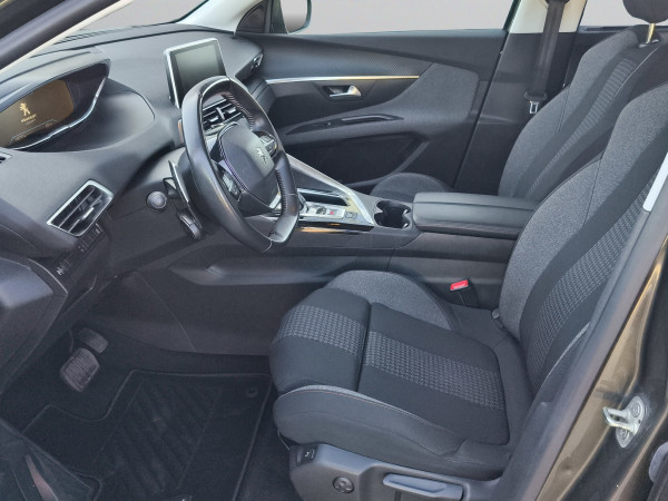 Peugeot 5008 NEW ACTIVE  1.5 BlueHDI 130 EAT8 Е 6.2 — снимка 5