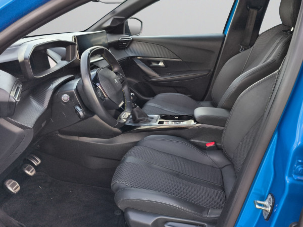 Peugeot 208 GT 1.2 PureTech 100 BVM6 — снимка 5