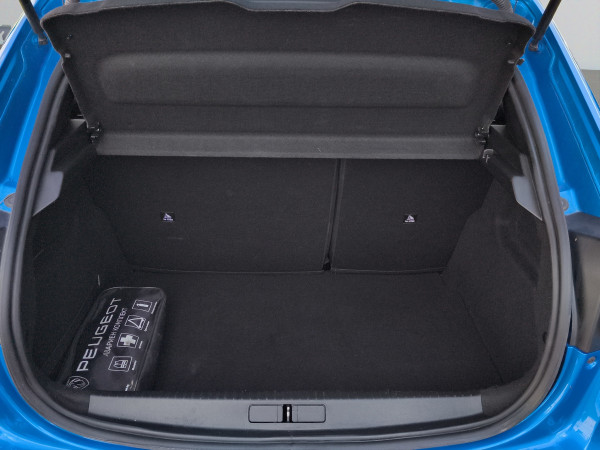 Peugeot 208 GT 1.2 PureTech 100 BVM6 — снимка 2