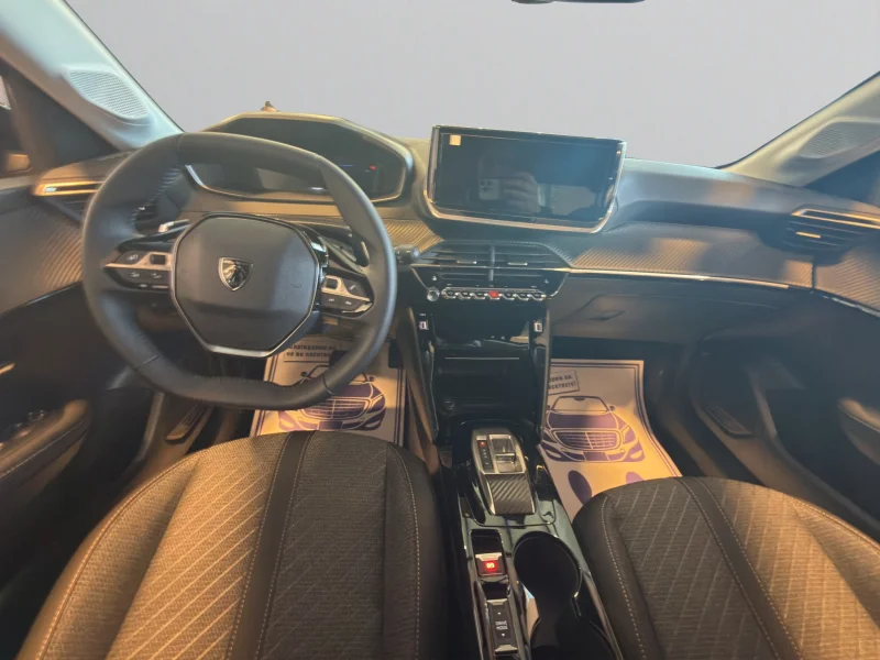 Peugeot 208 ALLURE 1.2 110 HYBRID 48V e-DCS6 EURO 6.4 — снимка 8