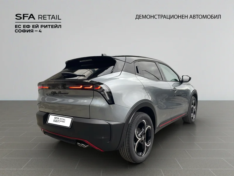 Alfa Romeo JUNIOR JUNIOR SPECIALE IBRIDA 1.2 48V-Hybrid 145HP — снимка 6