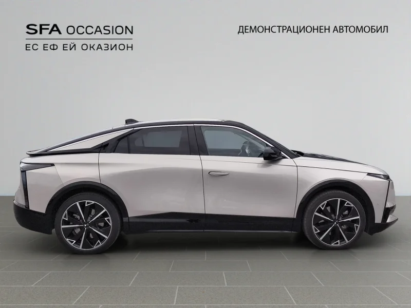 DS N°8 JULES VERNE ELECTRIC 350 LONG RANGE AWD Automatic E6 — снимка 4