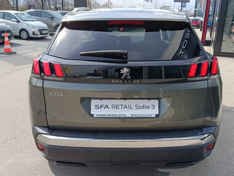 Peugeot 3008 ALLURE 1.6 e-THP 180 hp EAT8 EURO 6.2 — снимка 5