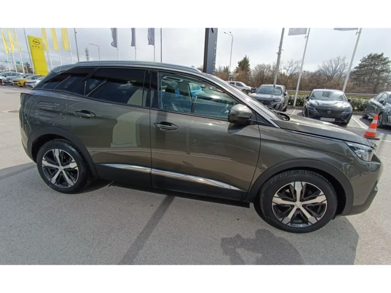 Peugeot 3008 ALLURE 1.6 e-THP 180 hp EAT8 EURO 6.2 — снимка 7