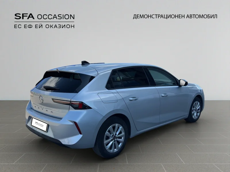 Opel ASTRA L Business Edition 1.2 PureTech 130 AT8 — снимка 5