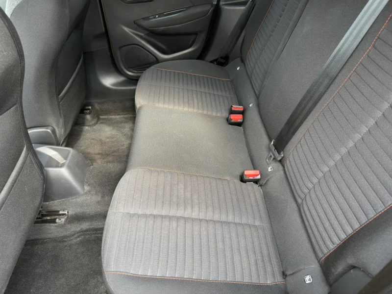 Peugeot 208 ACTIVE — снимка 4