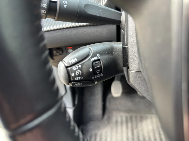 Peugeot 208 ACTIVE — снимка 5