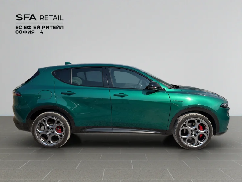 Alfa Romeo Tonale VELOCE 1.3 PHEV Petrol 280 hp AT6 e-AWD — снимка 4