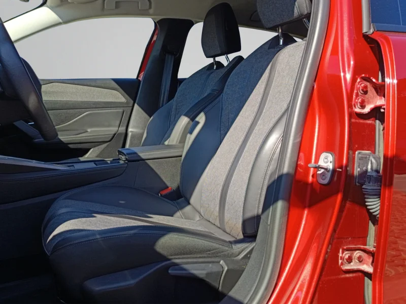 Peugeot 408 ALLURE PACK — снимка 7