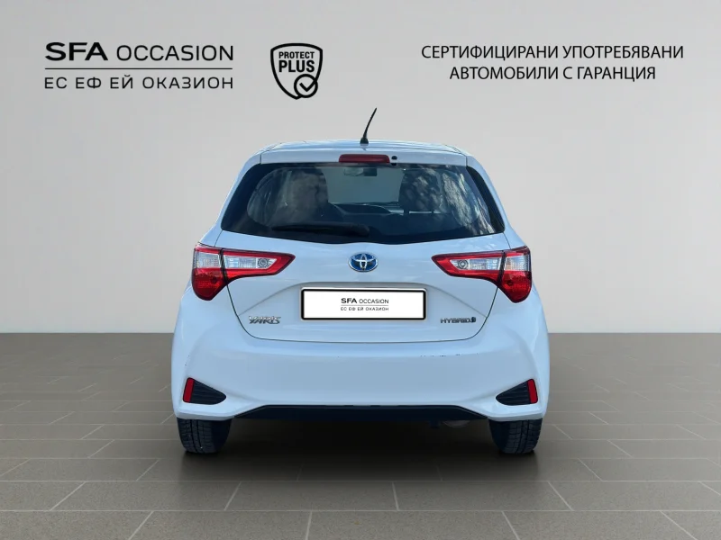 Toyota YARIS HYBRID 1.5E / 75HP EAT E6 — снимка 6