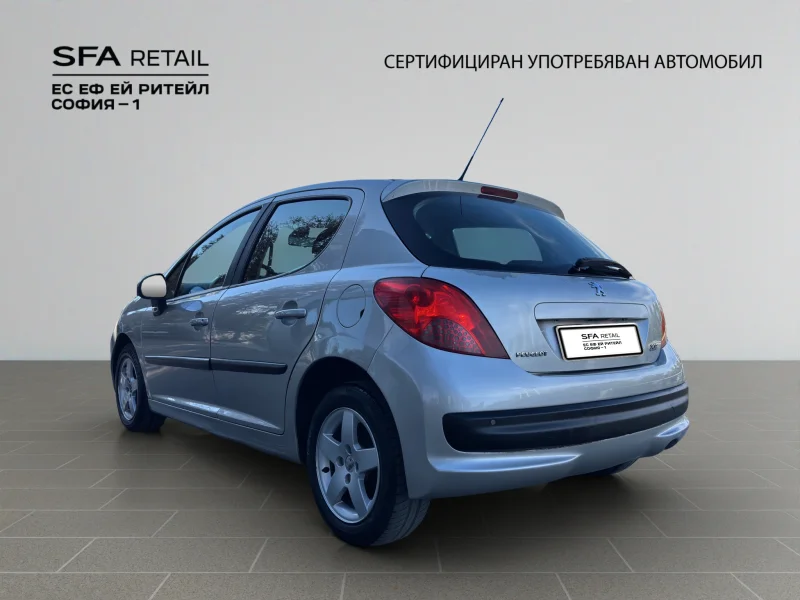 Peugeot 207 PREMIUM 1.4E/95 5p — снимка 7