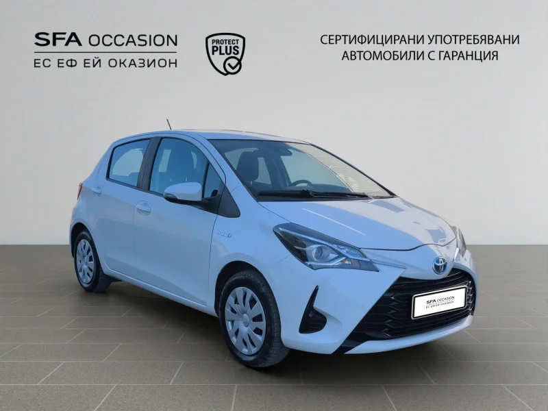 Toyota YARIS HYBRID 1.5E / 75HP EAT E6 — снимка 3