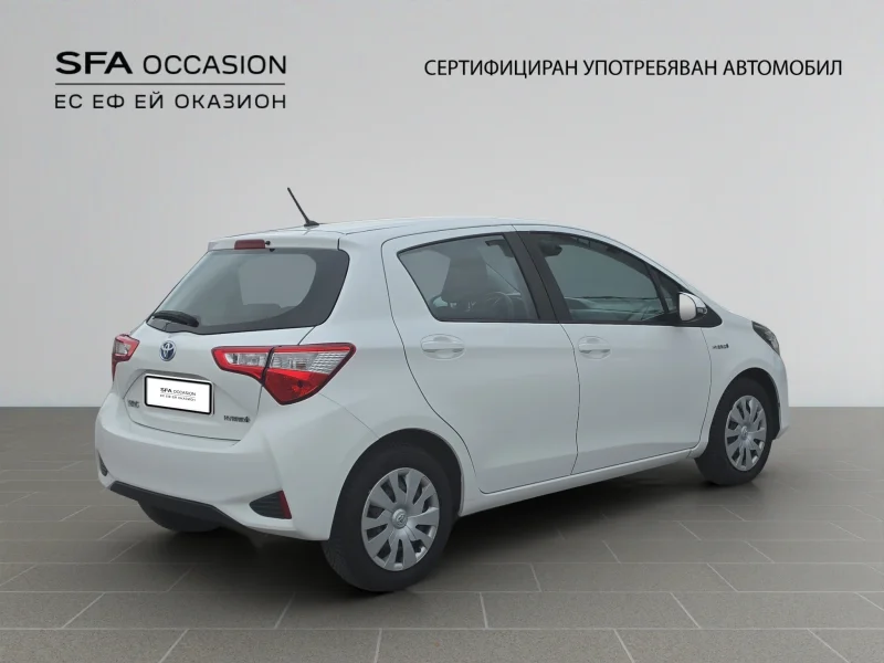 Toyota YARIS HYBRID 1.5E / 75HP EAT E6 — снимка 5