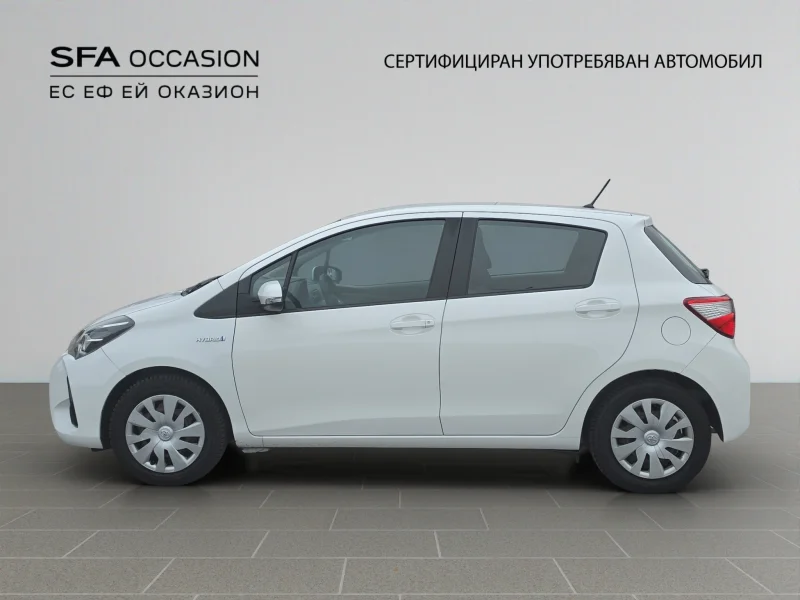 Toyota YARIS HYBRID 1.5E / 75HP EAT E6 — снимка 8
