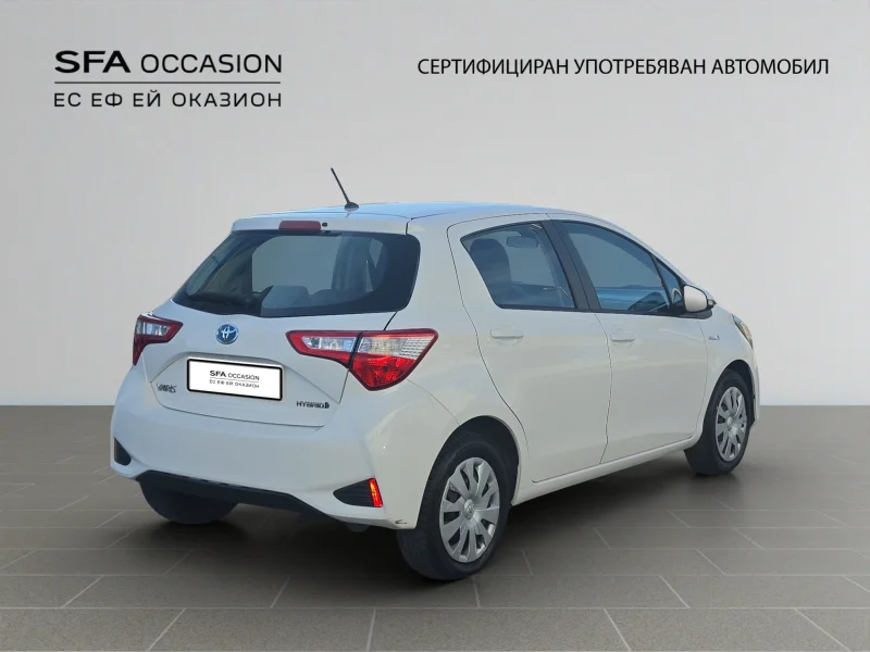 Toyota YARIS HYBRID 1.5E / 75HP EAT E6 — снимка 5