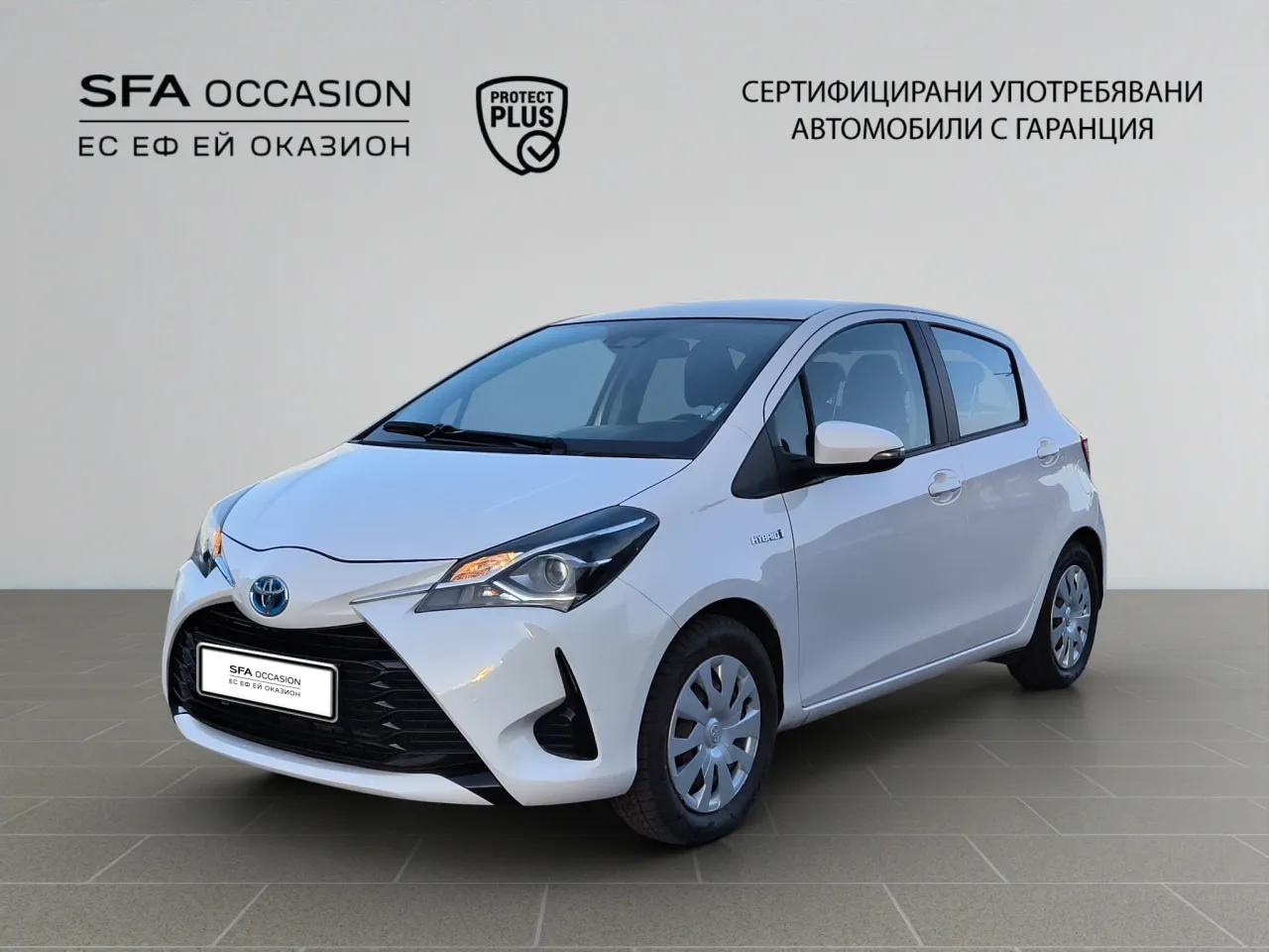 Toyota YARIS HYBRID 1.5E / 75HP EAT E6 — снимка 1